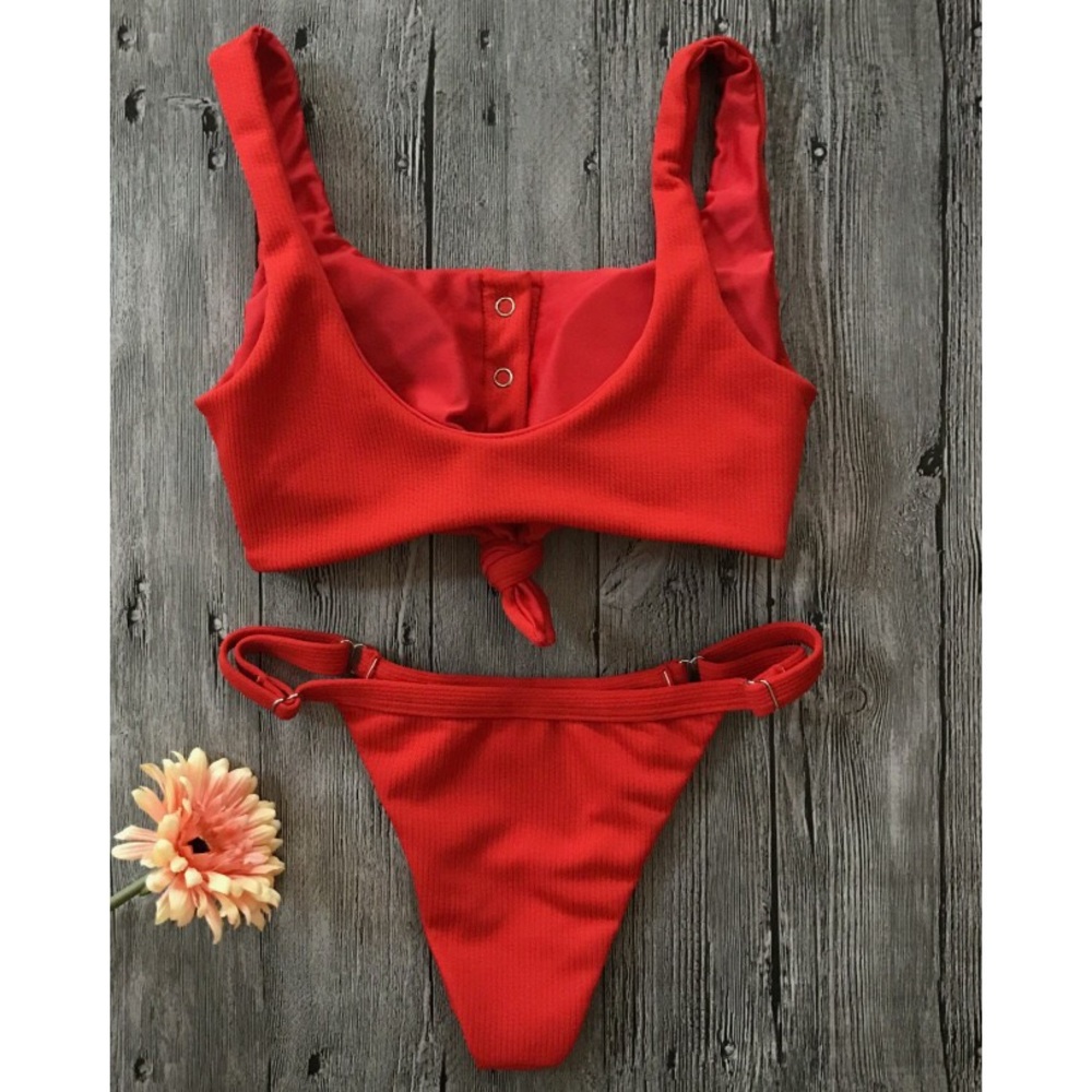 Red Ribbed Buttoned Front Tie Knot Bikini Set - Picture 3 of 6